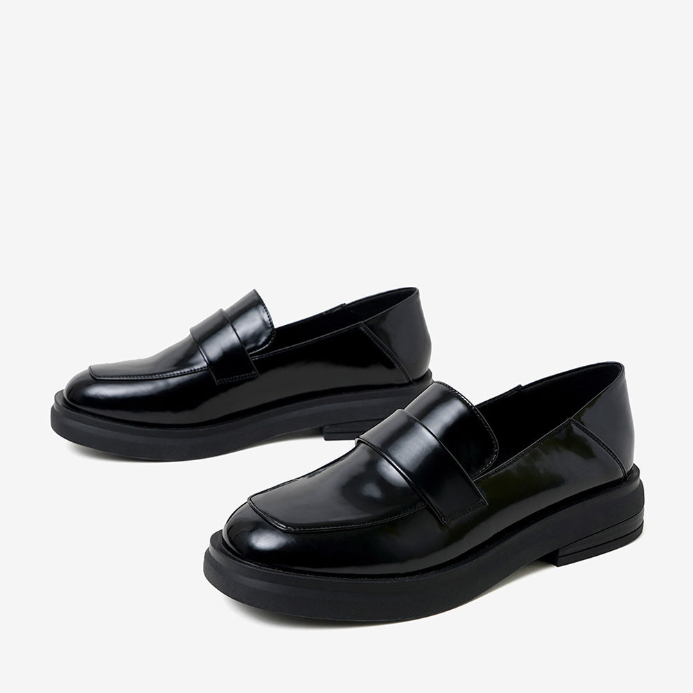 Female British leather loafers