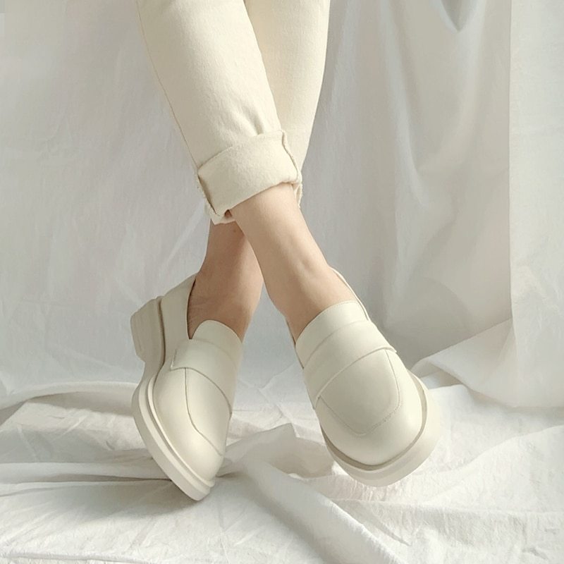 Female British leather loafers